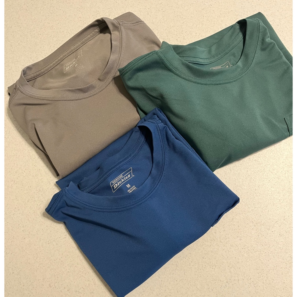 NWOT Bundle of (3) Dickies Short Sleeve Tee Shirts - Blue, Green, Tan
